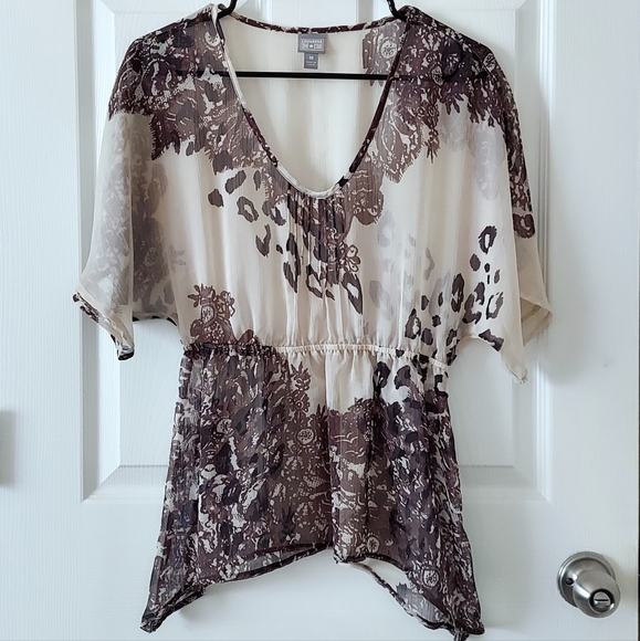 Converse Floral Chiffon Top, Medium - Picture 2 of 4